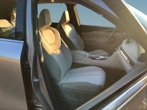 Certified 2026 INFINITI QX60 Luxe w/ Cargo Package AWD/4WD image 28