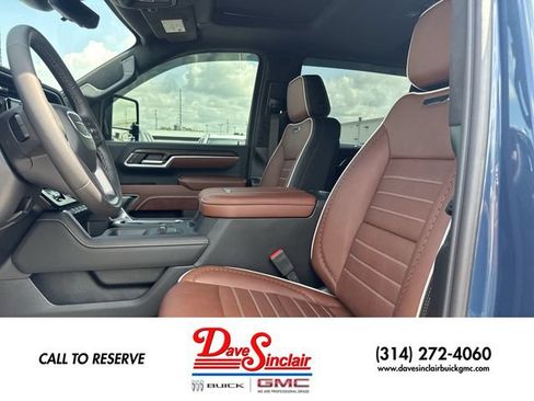 New 2026 GMC Sierra 2500 Denali Ultimate AWD/4WD image 11