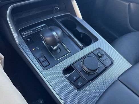 Used 2025 MAZDA CX-70 Plug-In Hybrid w/ Premium Plus image 8