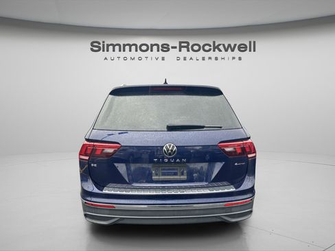 Used 2022 Volkswagen Tiguan SE image 9