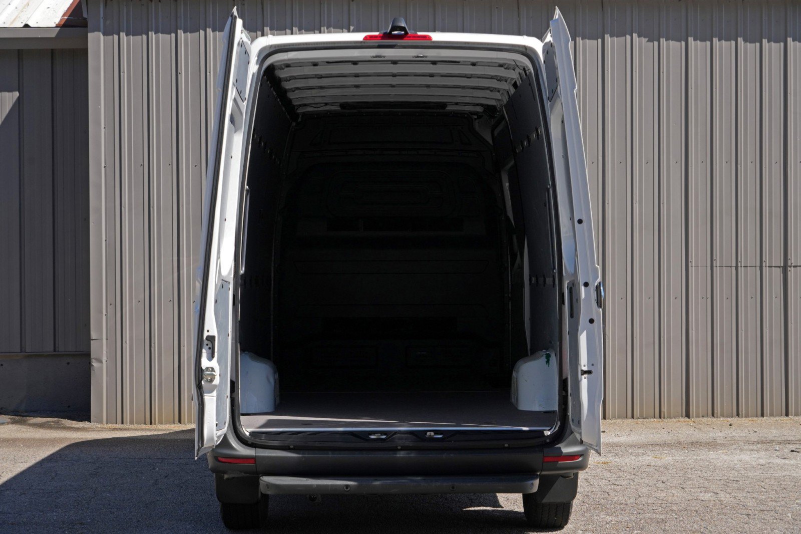 Used 2023 Mercedes-Benz Sprinter 2500 image 9