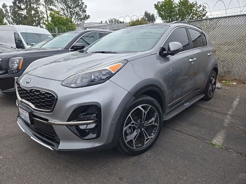 Used 2020 Kia Sportage SX image 3