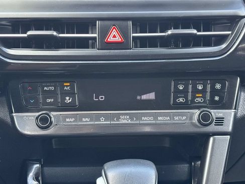 Used 2024 Kia Seltos X-Line AWD/4WD image 25