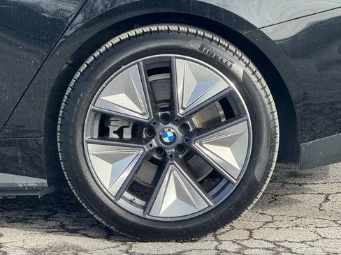 Certified 2025 BMW i4 xDrive40i w/ Premium Package image 3