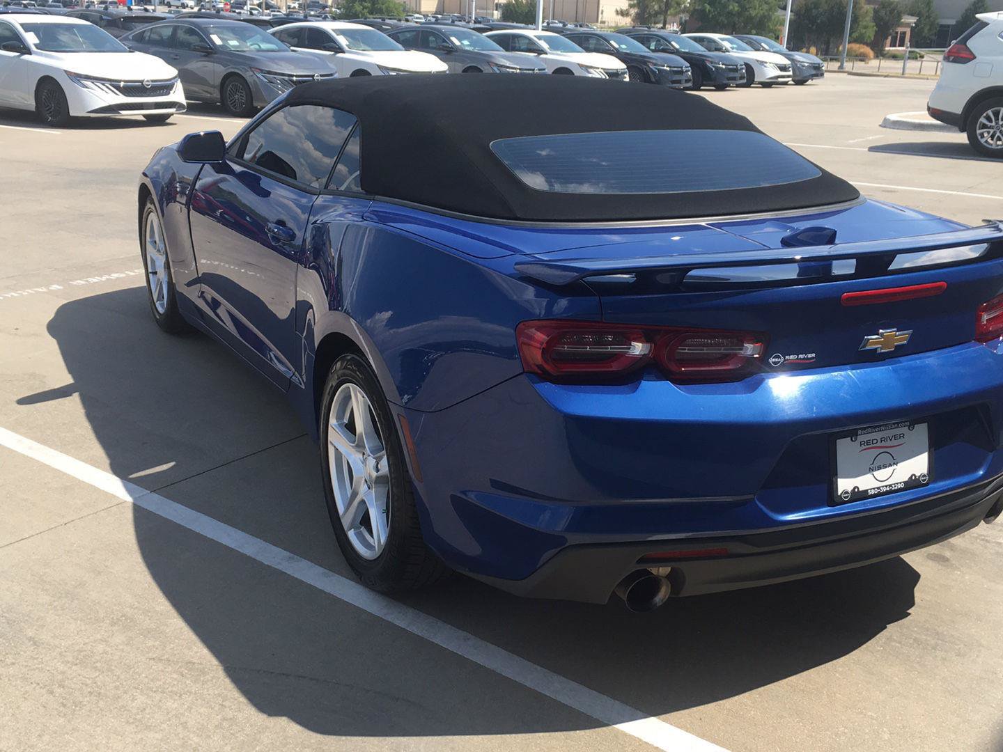 Used 2023 Chevrolet Camaro LT RWD image 13