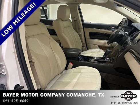 Used 2015 Lincoln MKS w/ Equipment Group 101A image 24