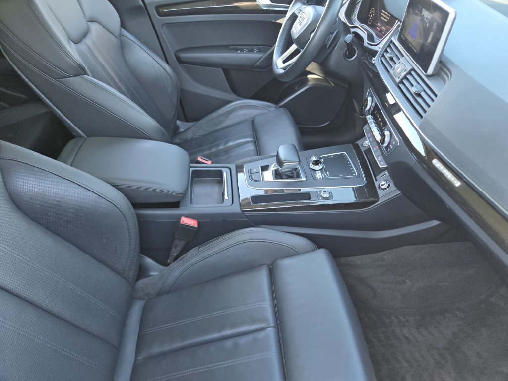 Used 2018 Audi Q5 2.0T Premium Plus w/ Premium Plus Package AWD/4WD image 18