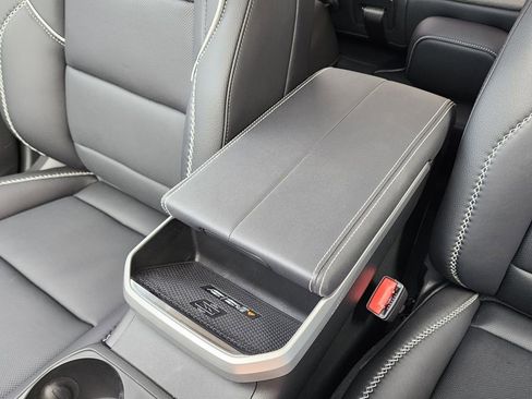 New 2026 GMC Terrain Denali image 33