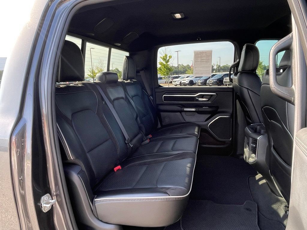 Used 2024 RAM 1500 Laramie AWD/4WD image 44