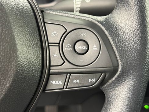 Used 2026 Toyota Corolla LE w/ LE Premium Package FWD image 26