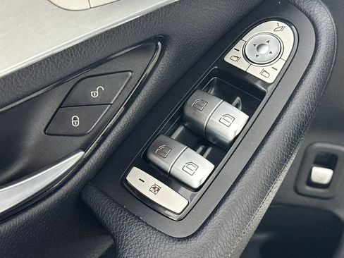 Certified 2019 Mercedes-Benz GLC 300 4MATIC image 14