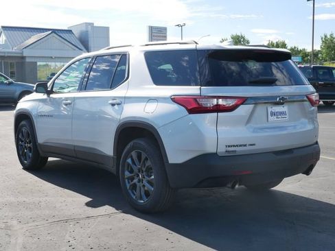Used 2021 Chevrolet Traverse RS w/ LPO, Floor Liner Package AWD/4WD image 3