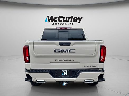 Used 2026 GMC Sierra 1500 Denali Ultimate AWD/4WD image 6