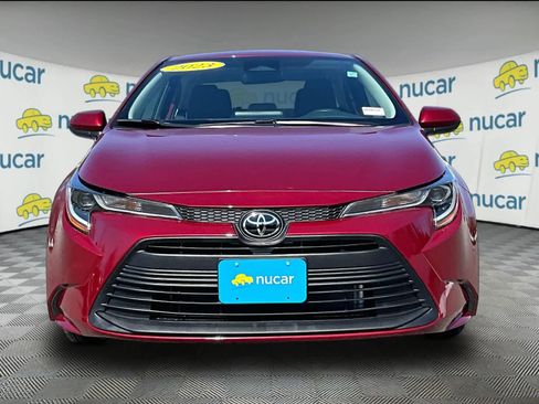 Used 2023 Toyota Corolla LE image 2