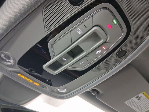 Used 2022 Audi A5 2.0T Premium Plus w/ Premium Plus image 27