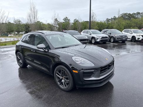 Used 2023 Porsche Macan Turbo AWD/4WD image 1