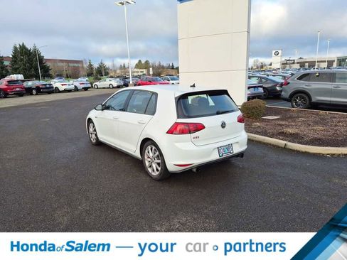 Used 2017 Volkswagen GTI Sport image 4