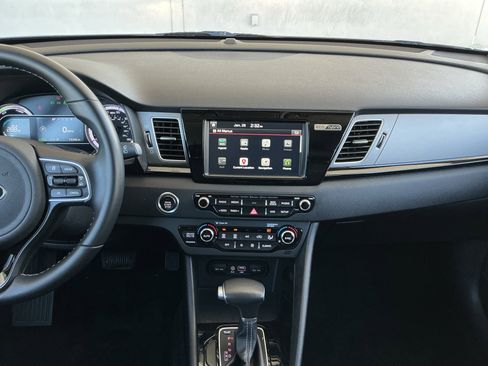 Used 2018 Kia Niro EX w/ Option Group 020 image 9