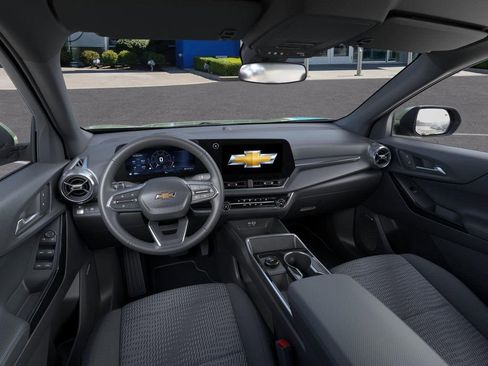 New 2026 Chevrolet Equinox LT image 15