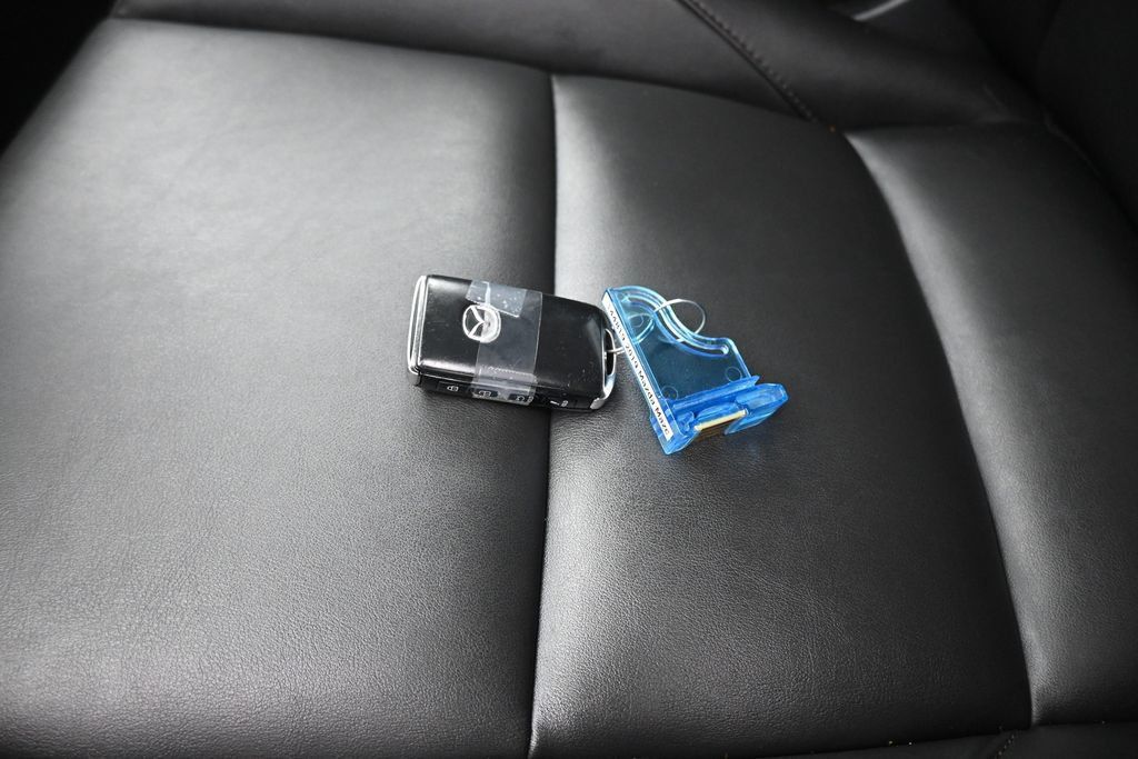Used 2019 MAZDA MAZDA3 Sedan w/ Preferred Package FWD image 48