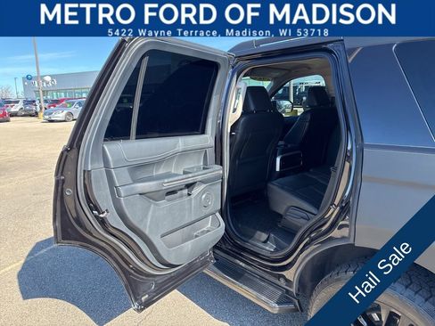 Used 2022 Ford Expedition XLT AWD/4WD image 36