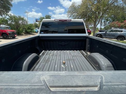 Used 2025 Chevrolet Silverado 2500 LTZ w/ LTZ Premium Package AWD/4WD image 26