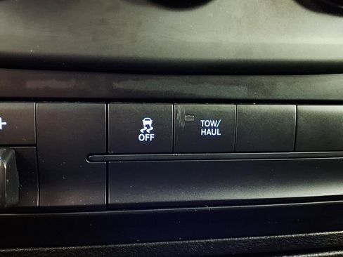 Used 2019 RAM 1500 Tradesman RWD image 21