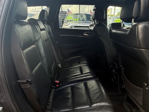 Used 2019 Jeep Grand Cherokee Limited w/ Luxury Group II image 13