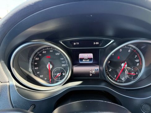 Used 2019 Mercedes-Benz GLA 250 4MATIC image 12