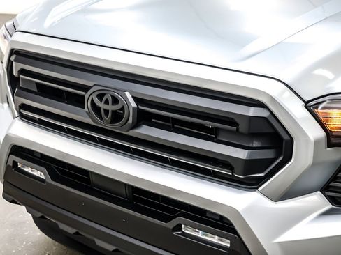 Used 2024 Toyota Tacoma SR5 image 13