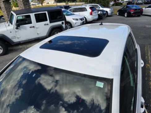 Used 2013 Volkswagen GTI Autobahn image 10