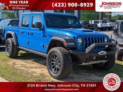 Used 2023 Jeep Gladiator Mojave w/ LED Lighting Group