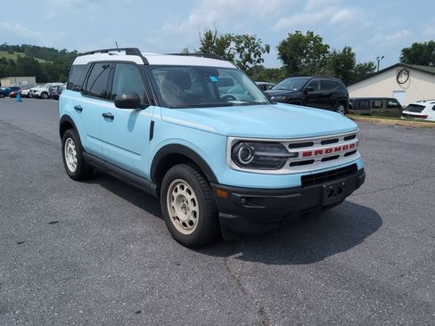 Used 2023 Ford Bronco Sport Heritage w/ Heritage Convenience Package AWD/4WD image 3