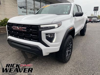 Used 2025 GMC Canyon Elevation