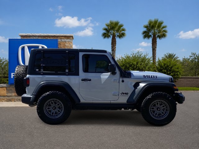 Used 2023 Jeep Wrangler Sport AWD/4WD image 6