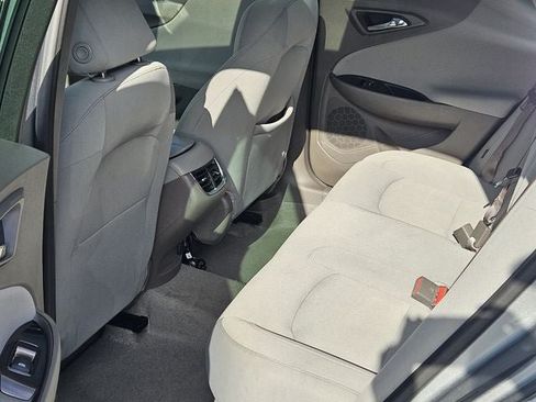 Used 2024 Chevrolet Malibu LT FWD image 11