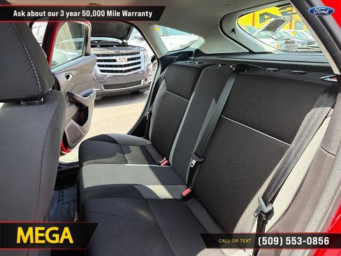 Used 2014 Ford Focus SE FWD image 13