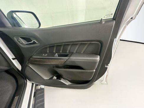 Used 2022 GMC Canyon Denali AWD/4WD image 31