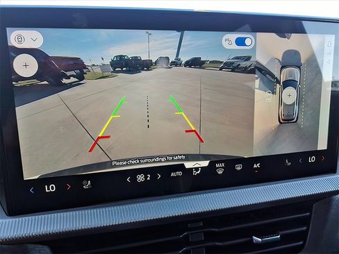 New 2026 Ford Explorer Platinum image 9