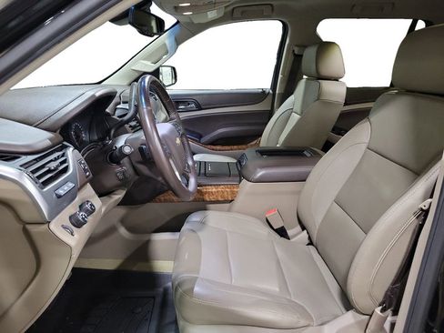 Used 2018 Chevrolet Tahoe Premier image 13