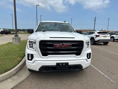 Used 2021 GMC Sierra 1500 Elevation RWD image 2