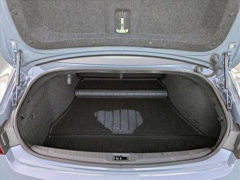 Used 2022 INFINITI Q60 Red Sport 400 w/ Carbon Fiber Package image 13