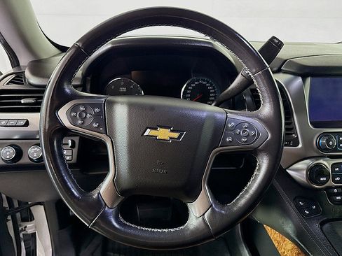 Used 2019 Chevrolet Tahoe Premier w/ Premier Plus Edition AWD/4WD image 12