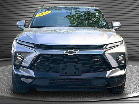 Used 2024 Chevrolet Blazer RS w/ Enhanced Convenience Package AWD/4WD image 2