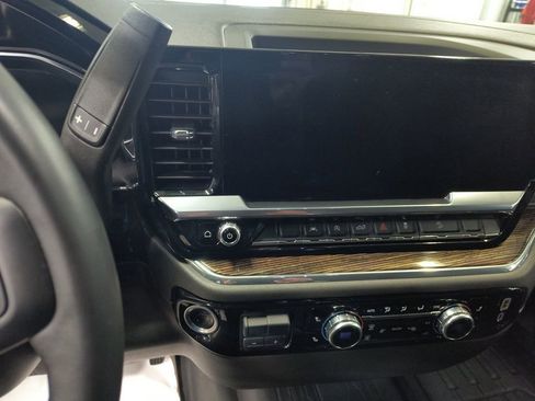 Used 2024 GMC Sierra 1500 Elevation w/ X31 Off-Road Package image 15