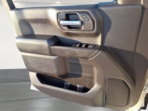 Used 2021 Chevrolet Silverado 1500 Custom Trail Boss w/ Safety Confidence Package image 17