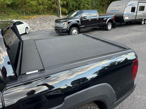 Used 2021 Honda Ridgeline Sport image 12