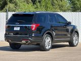 Used 2018 Ford Explorer XLT w/ Equipment Group 202A image 4