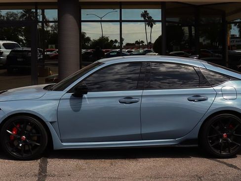 Used 2025 Honda Civic Type R image 8