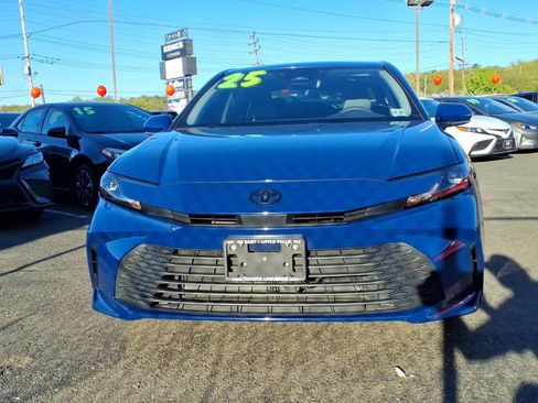 Certified 2025 Toyota Camry LE w/ Convenience Package FWD image 2
